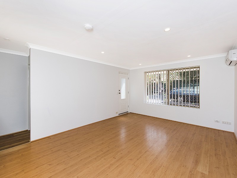 26B Gregory Way, Coolbellup WA 6163