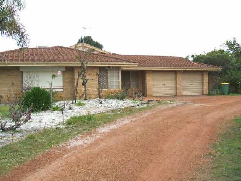 1 Melaleuca Court, Canning Vale WA 6155