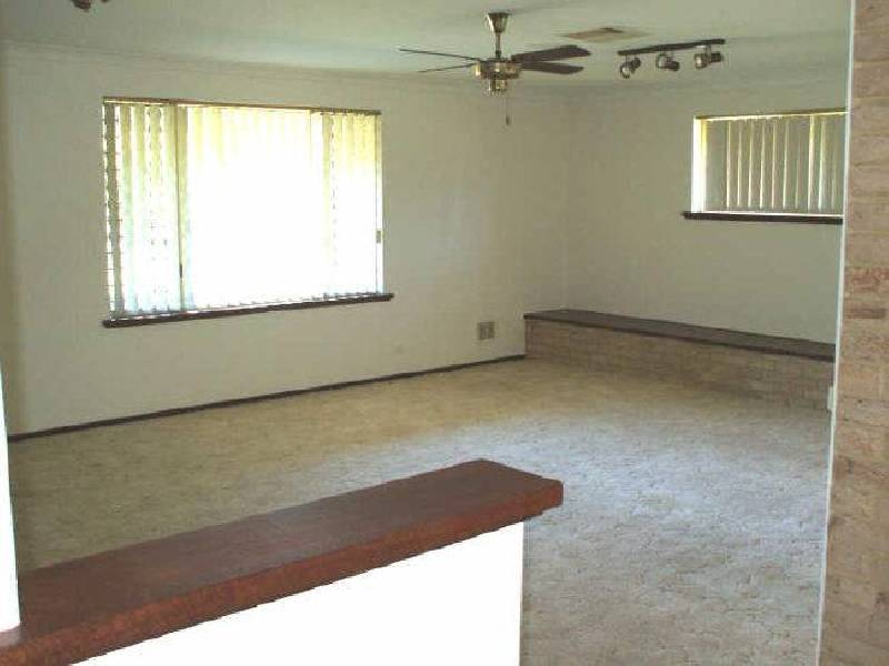 1 Melaleuca Court, Canning Vale WA 6155