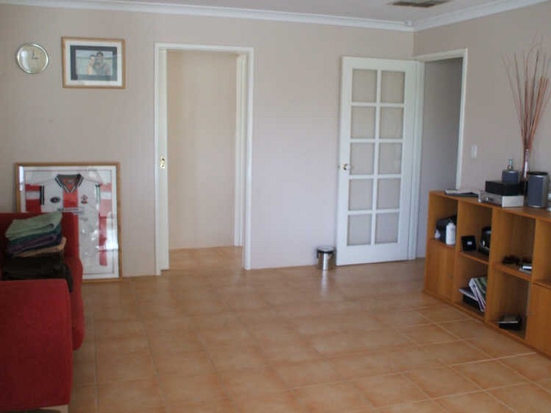 1 Figtree street, Canning Vale WA 6155