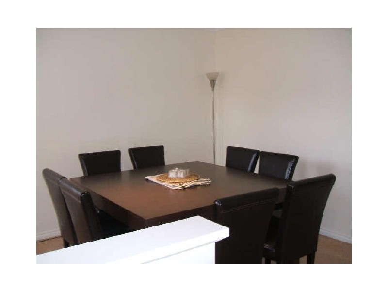 2/8 Westlake Street, Wilson WA 6107