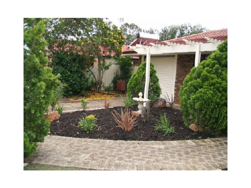 4 Saffron, Riverton WA 6148