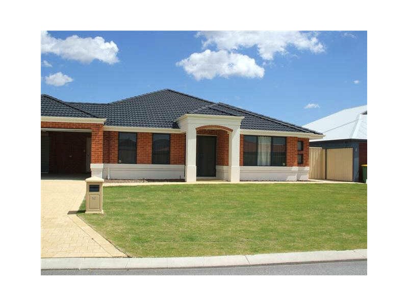 10 Calley Way, Canning Vale WA 6155