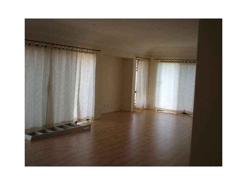 10 Calley Way, Canning Vale WA 6155