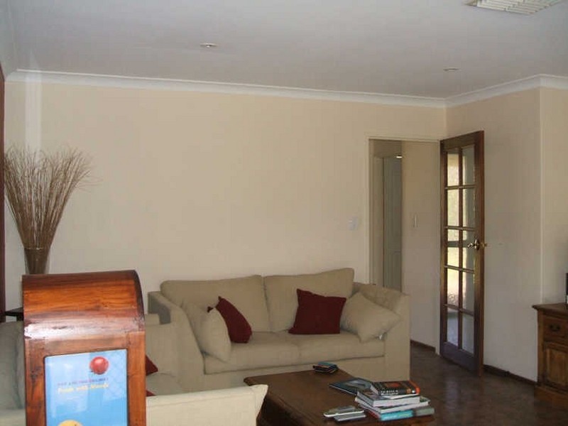 4 Rorie Street, Willetton WA 6155