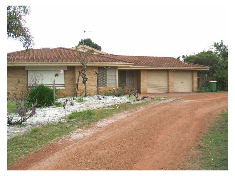 1 Melaleuca Court, Canning Vale WA 6155