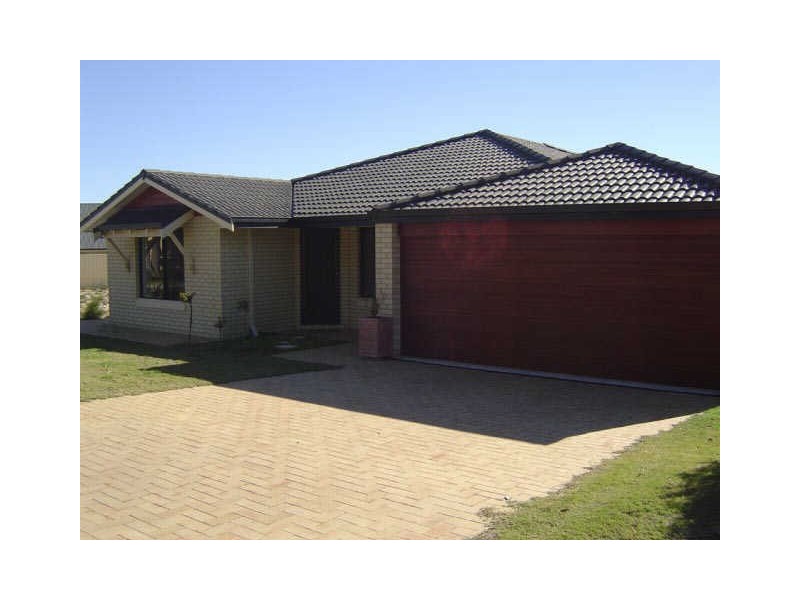 14 Calophylla Way, High Wycombe WA 6057