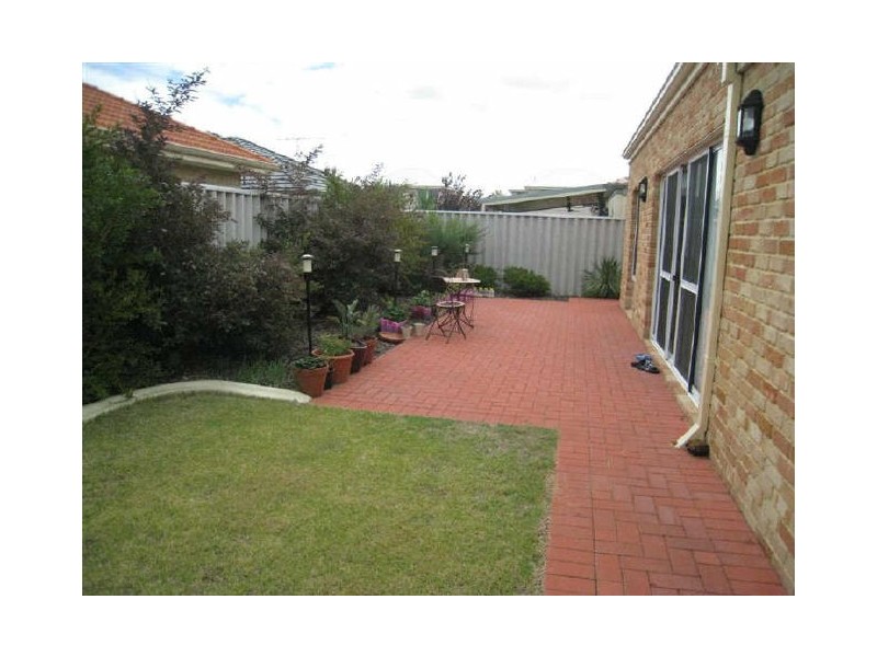 7 St. Albans Promenade, Canning Vale WA 6155