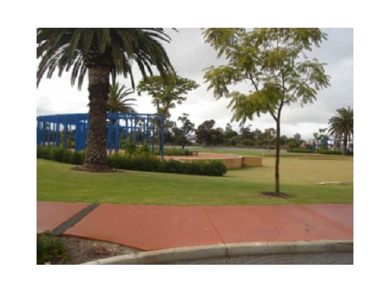 7 St. Albans Promenade, Canning Vale WA 6155