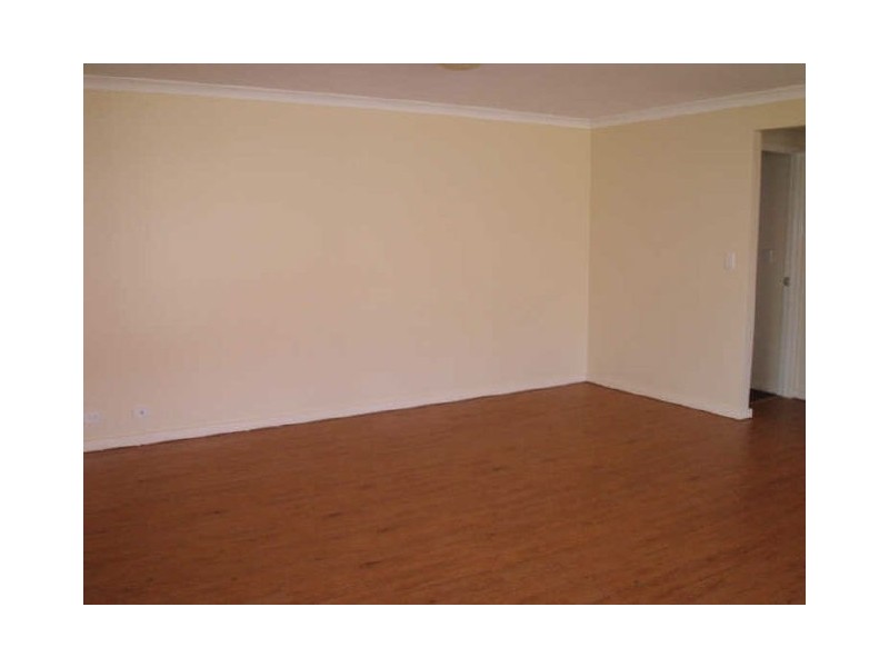 6 Edmonton Road, Canning Vale WA 6155