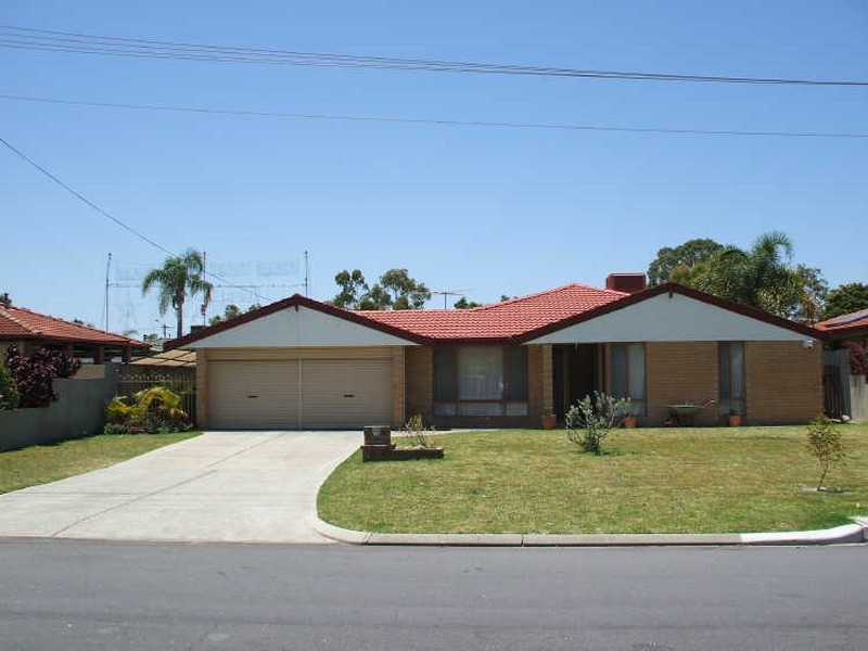 12 Glenten Way, Ferndale WA 6148