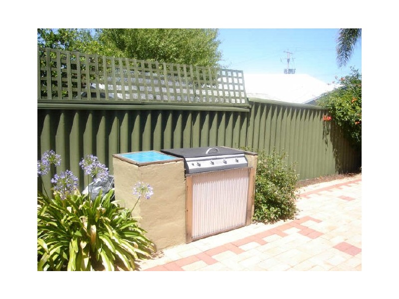 3/64 Sunbury, Victoria Park WA 6100