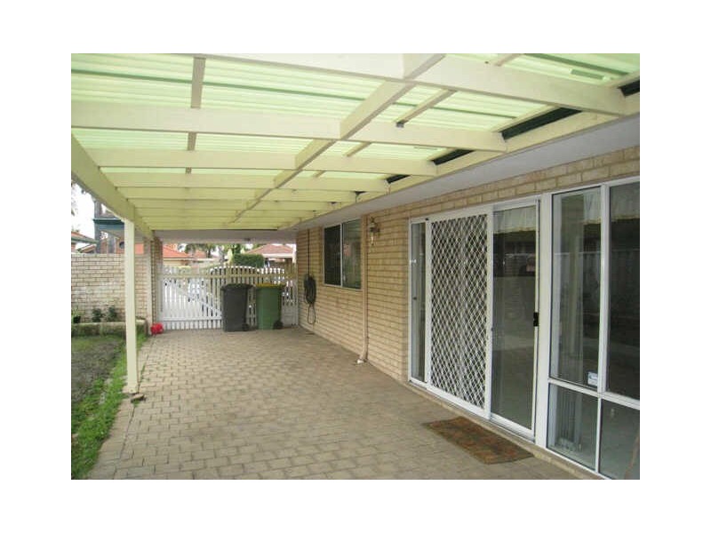 18 Aster Court, Thornlie WA 6108