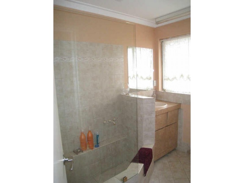 22 Anderson Way, Thornlie WA 6108