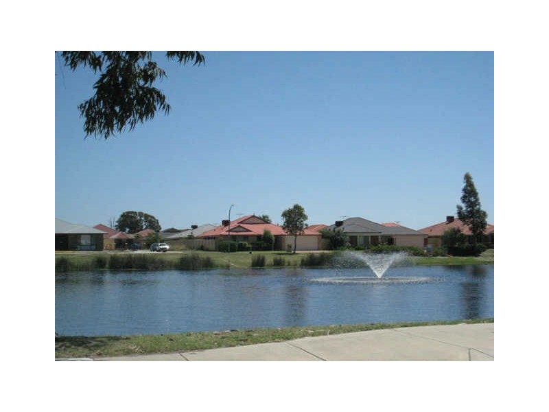 30 Excelsior Drive, Canning Vale WA 6155