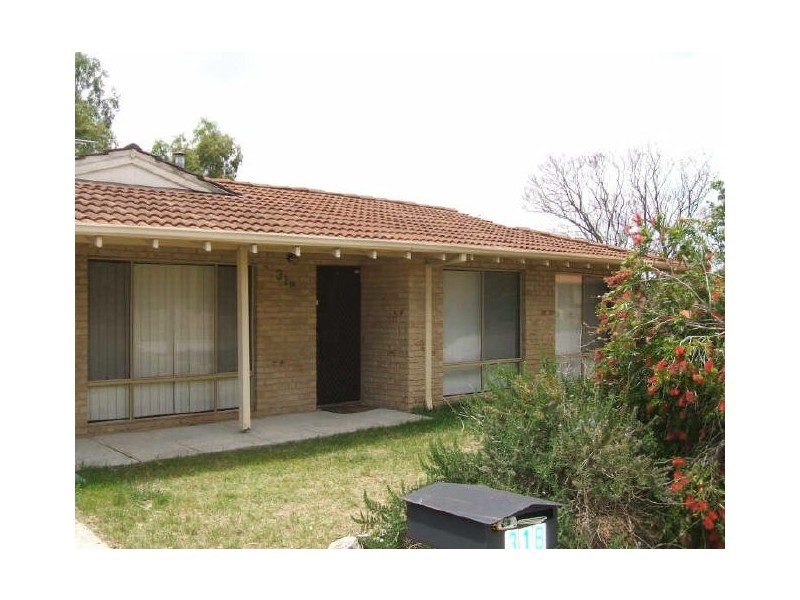 31b Winchester, Leeming WA 6149