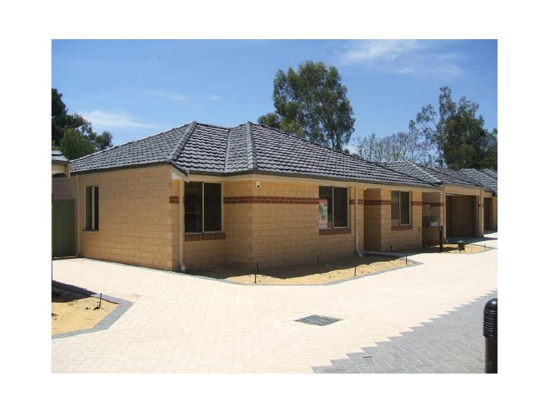 4/456 Kalamunda Rd, High Wycombe WA 6057