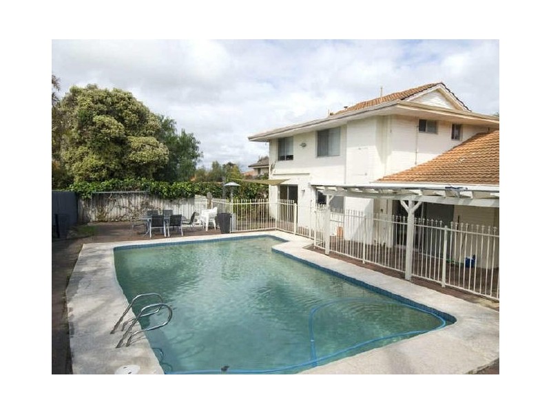 10 Duff Place, Booragoon WA 6154