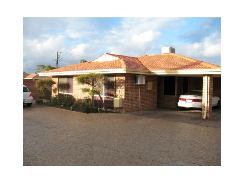 4/7 Tarun Court, Cannington WA 6107