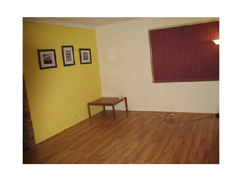 4/7 Tarun Court, Cannington WA 6107