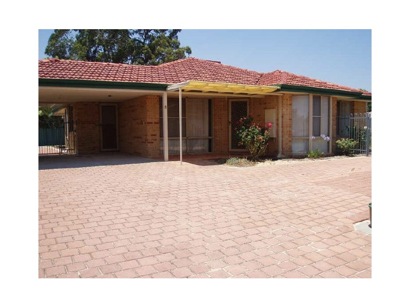 8 Oriole Way, Thornlie WA 6108