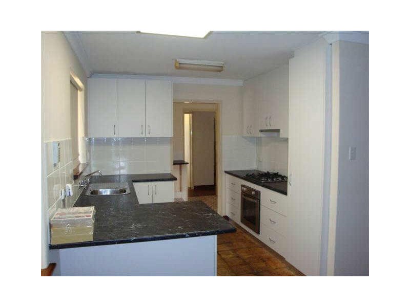 27 Queensville Avenue, Lynwood WA 6147