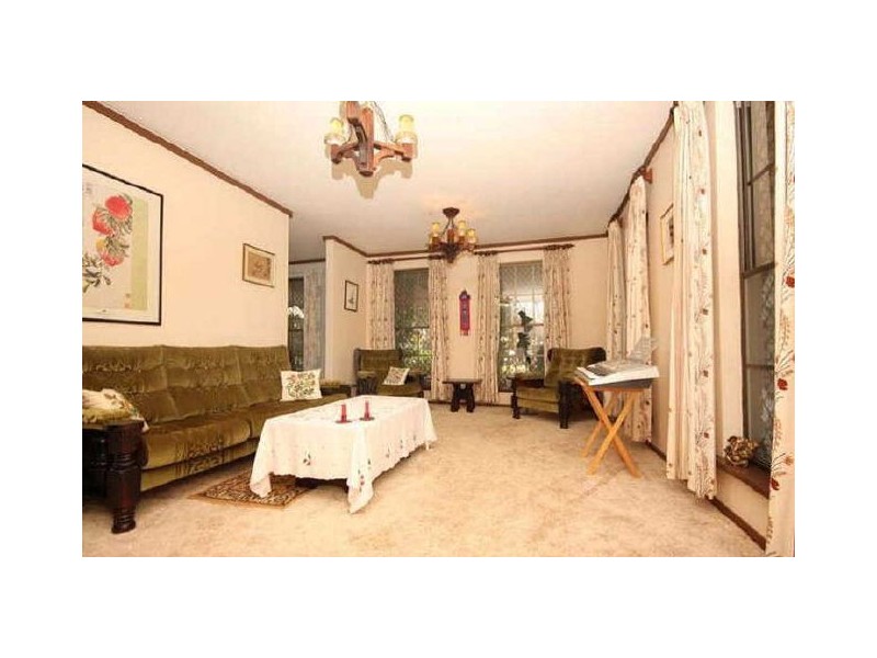 48 Warton Rd, Huntingdale WA 6110