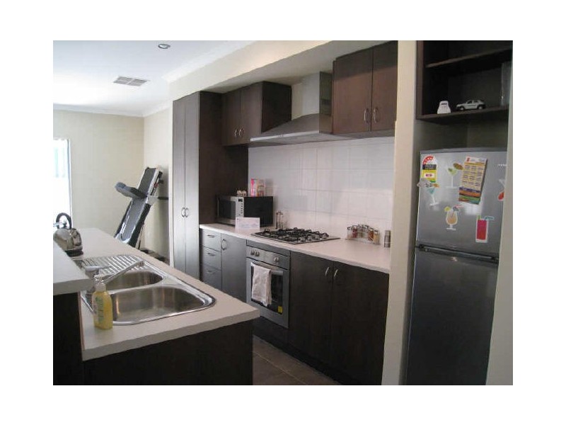 33 Astroloma Drive, Success WA 6164