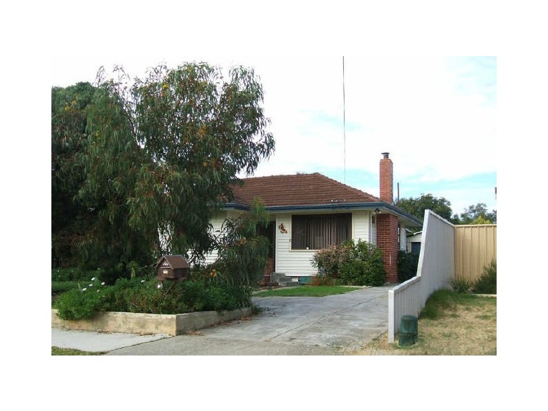 6 Charsley Street, Willagee WA 6156