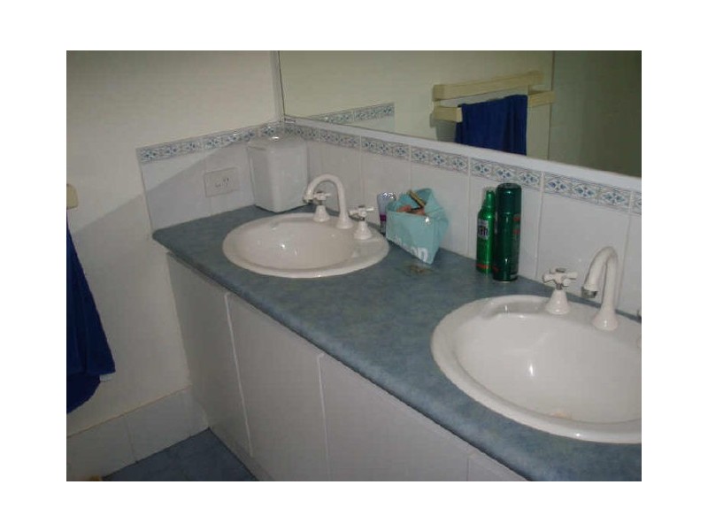 28 Fantail Way, Huntingdale WA 6110