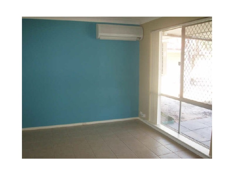 65a Glyndebourne Avenue, Thornlie WA 6108