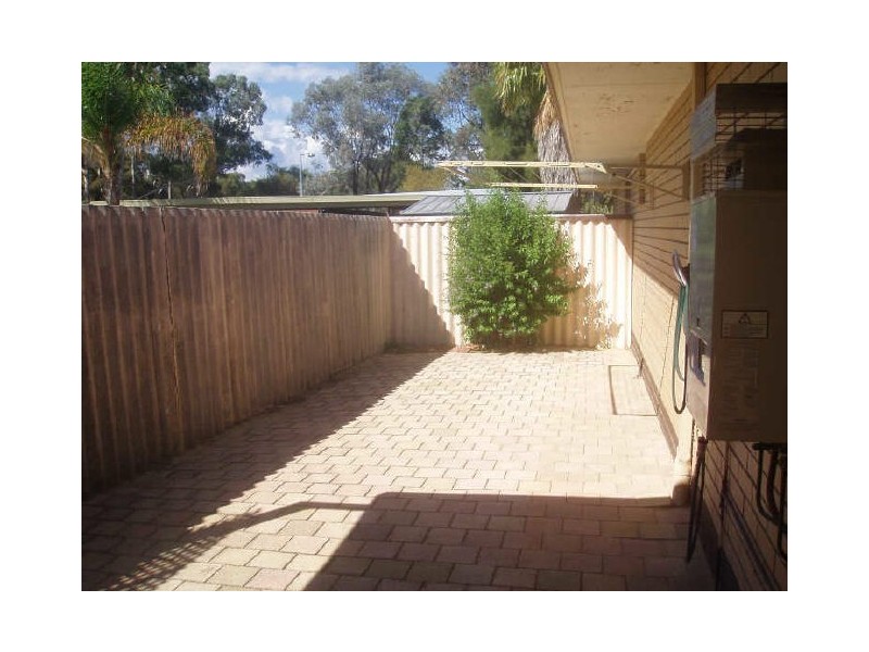 65a Glyndebourne Avenue, Thornlie WA 6108