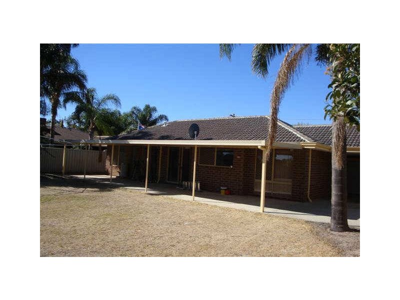 18 Kidman Court, Thornlie WA 6108