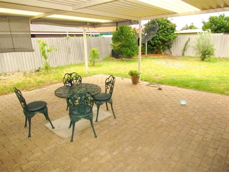 27 Kimberley Way, Parkwood WA 6147