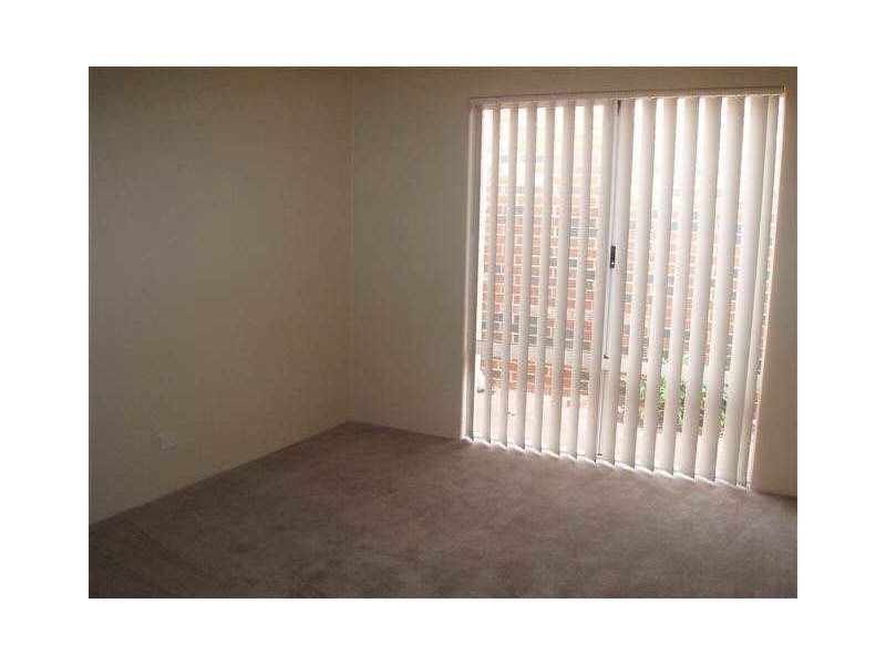 1/50 Claridge Circle, Thornlie WA 6108