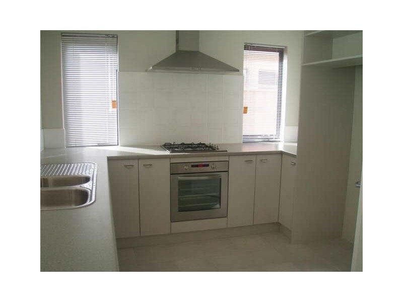 2/50 Claridge Circle, Thornlie WA 6108