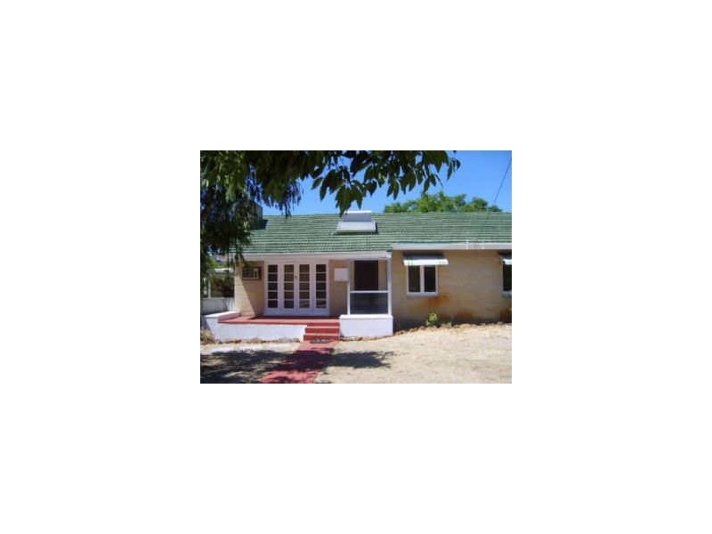 77 Henley Street, Como WA 6152