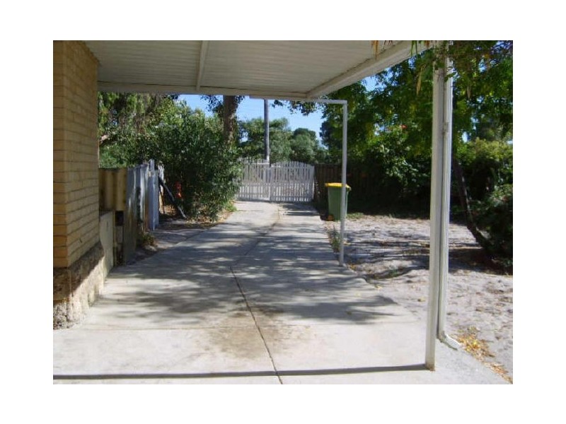 77 Henley Street, Como WA 6152