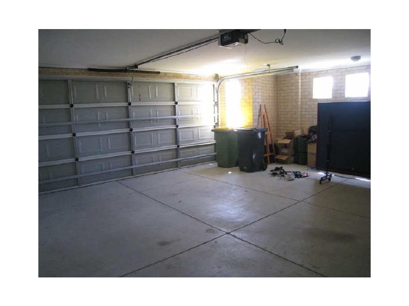 1/27 Wiltshire Avenue, Thornlie WA 6108