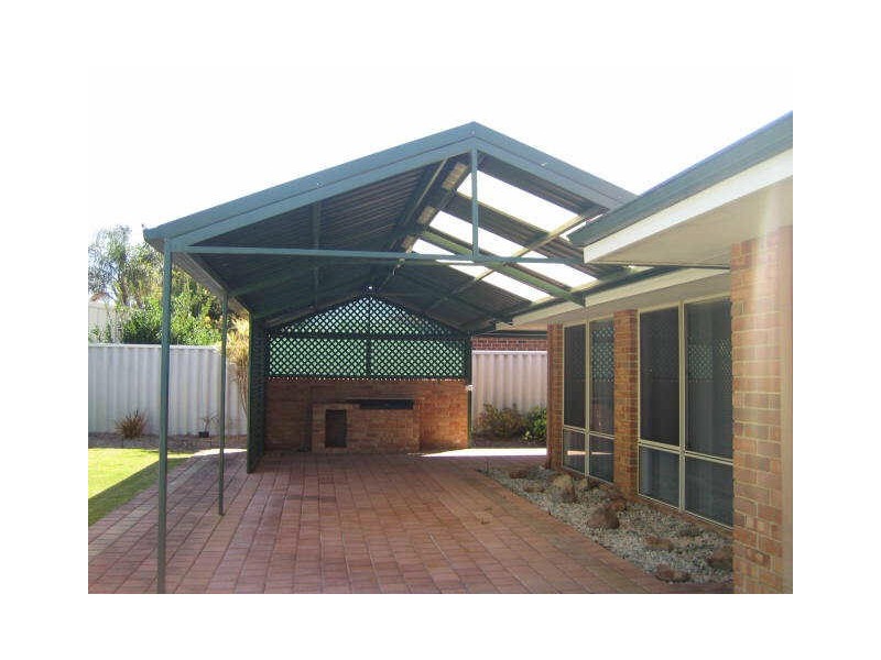 1 Sorell Way, Atwell WA 6164