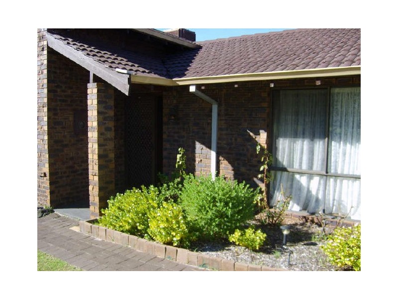 104 Pinetree Gully Road, Willetton WA 6155