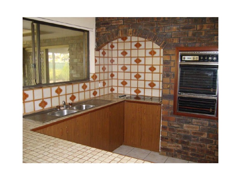 104 Pinetree Gully Road, Willetton WA 6155