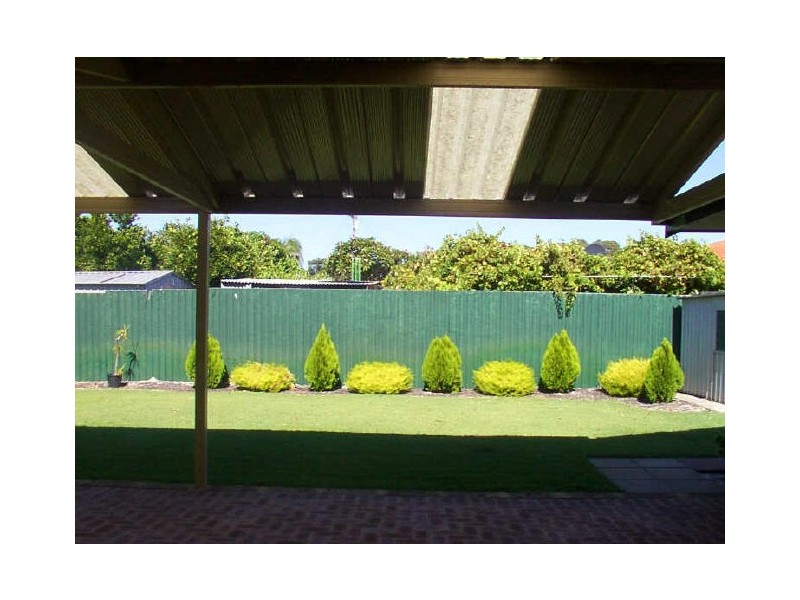 104 Pinetree Gully Road, Willetton WA 6155