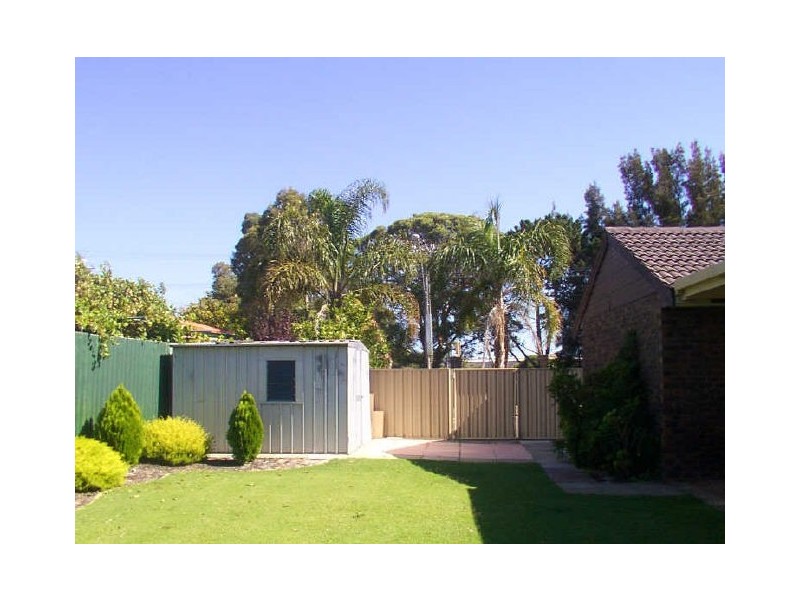 104 Pinetree Gully Road, Willetton WA 6155
