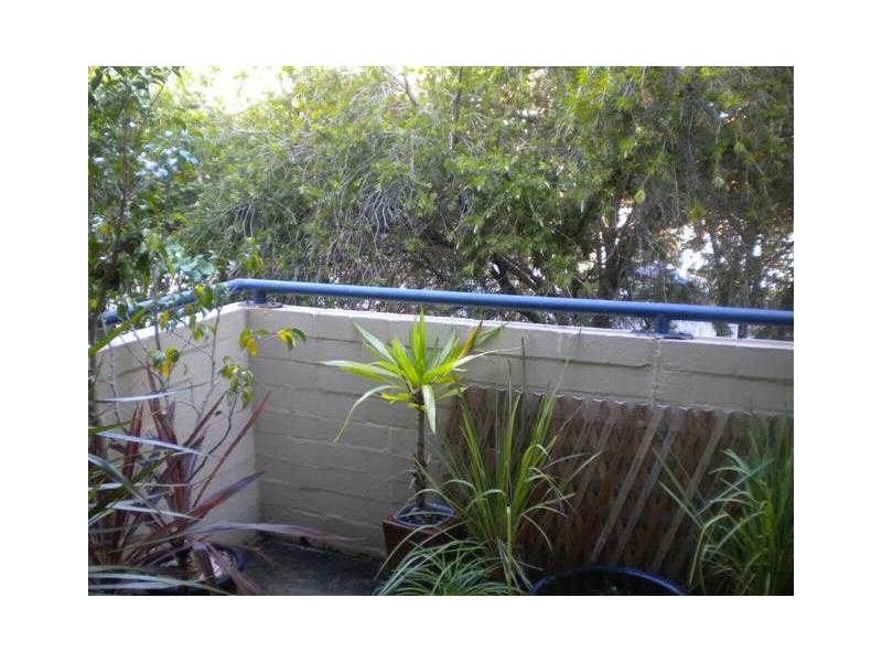 22/4 Manning Terrace, South Perth WA 6151