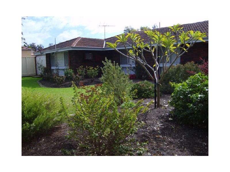 70 Braisbrise Road, Wilson WA 6107