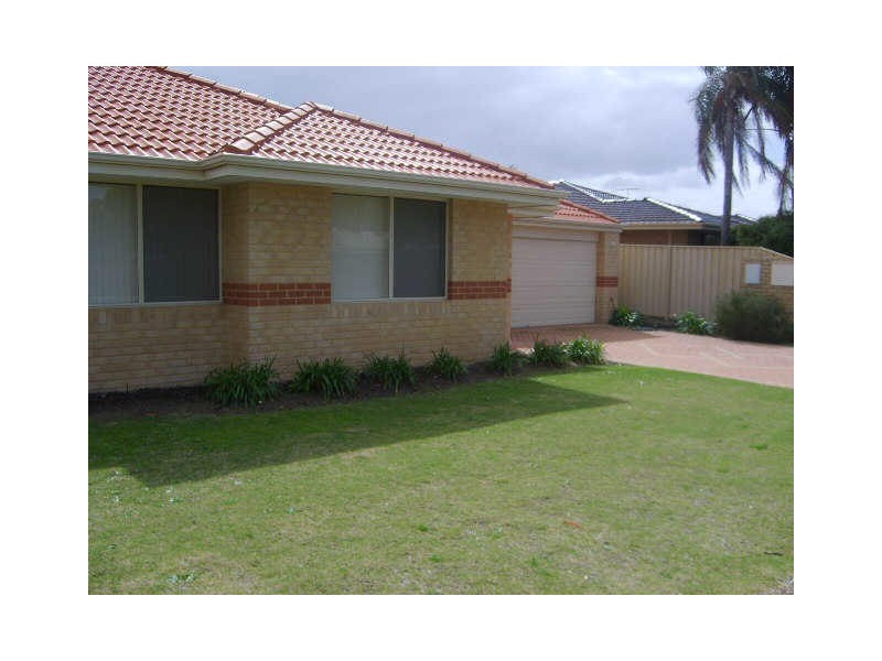 1/40 Willcock Street, Ferndale WA 6148