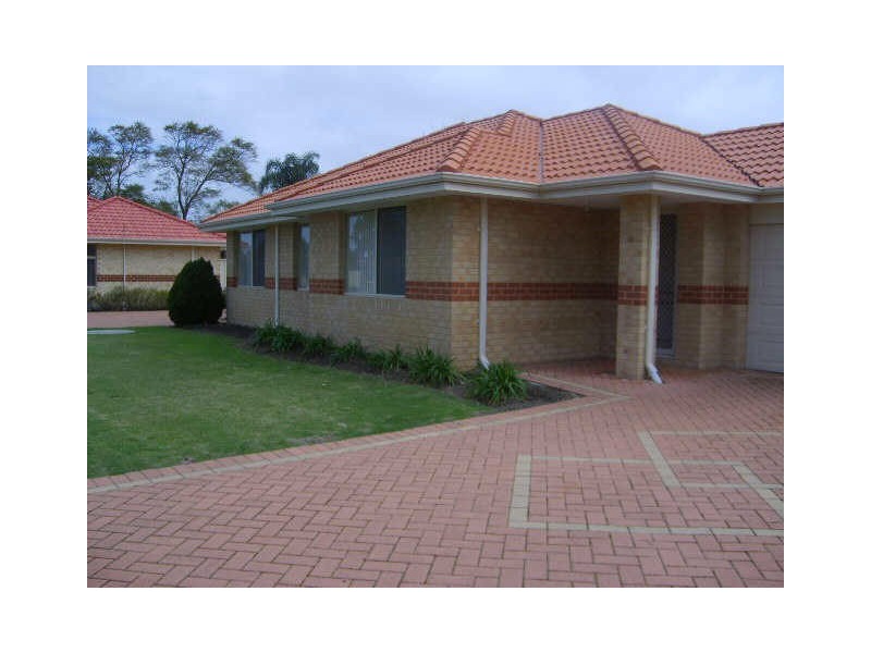 1/40 Willcock Street, Ferndale WA 6148