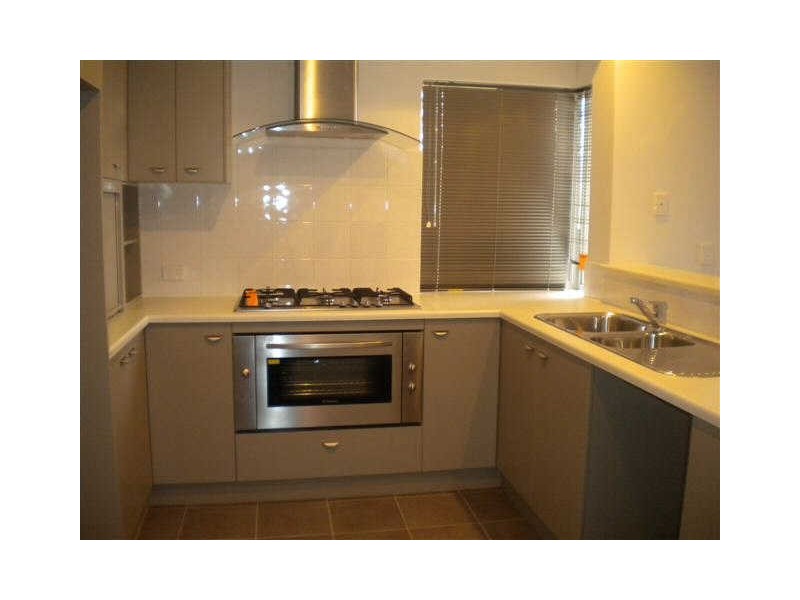 13 Bee Eater Link, Beeliar WA 6164