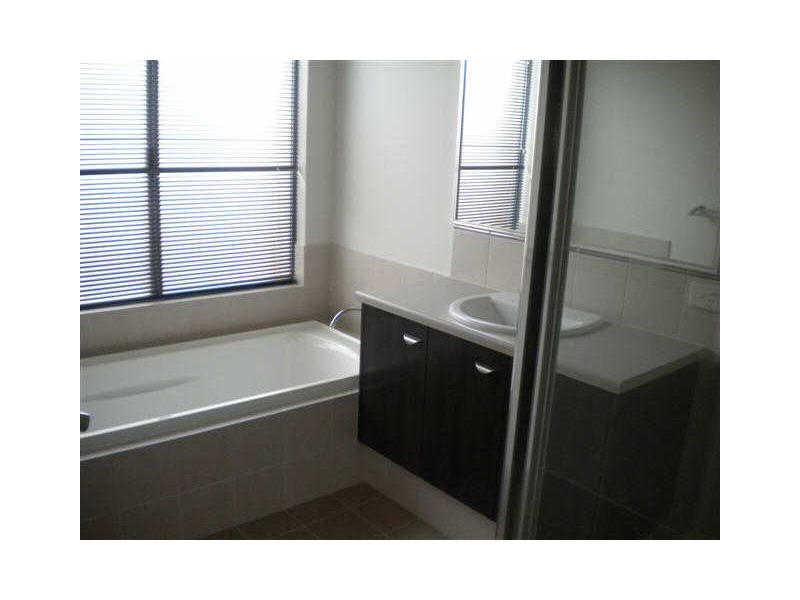 13 Bee Eater Link, Beeliar WA 6164